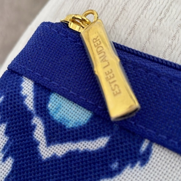 Estée Lauder Cosmetic Bag With Mirror Aztec‎ Print - Picture 3 of 5